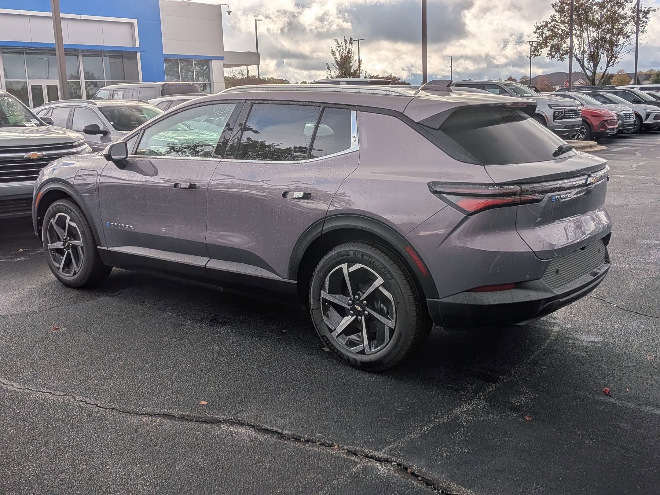 New 2026 Chevrolet Equinox EV LT image 6