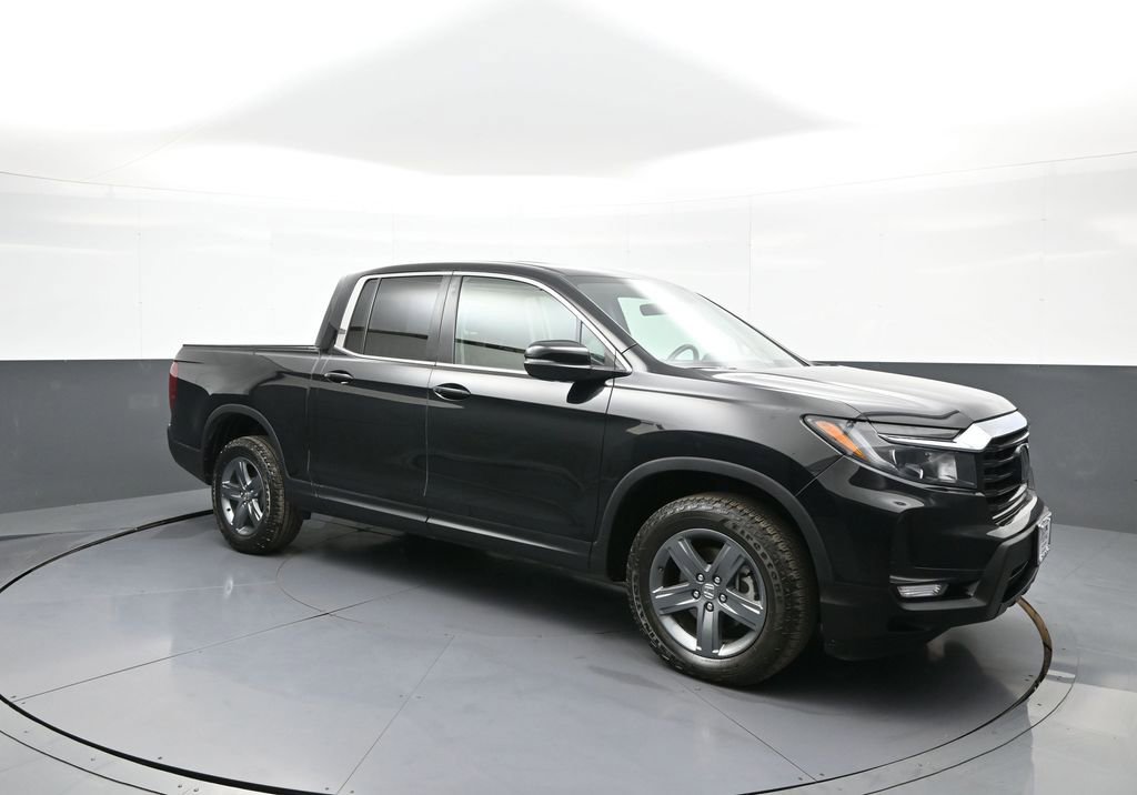 Certified 2023 Honda Ridgeline RTL image 4