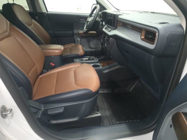 Used 2024 Ford Maverick Lariat w/ 4K Tow Package image 3