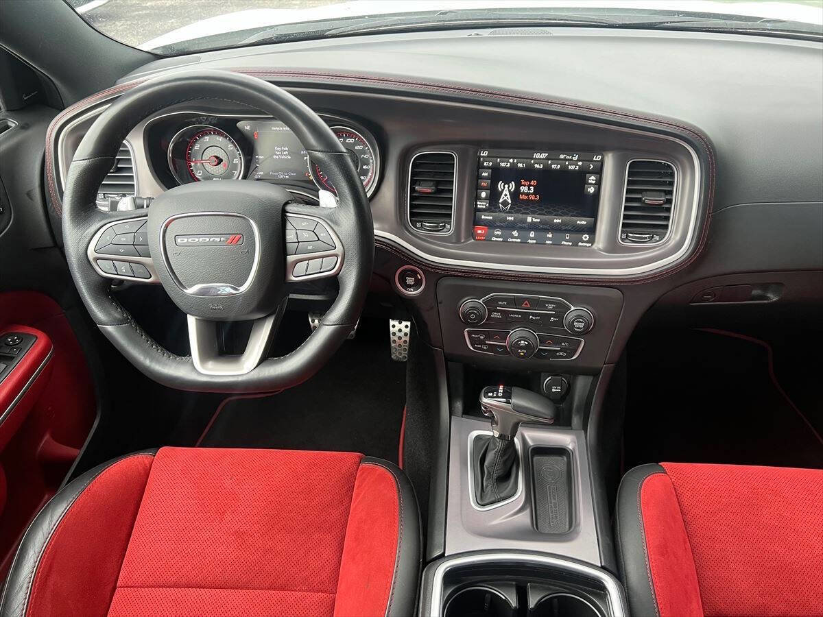 Used 2022 Dodge Charger Scat Pack w/ Dynamics Package image 10