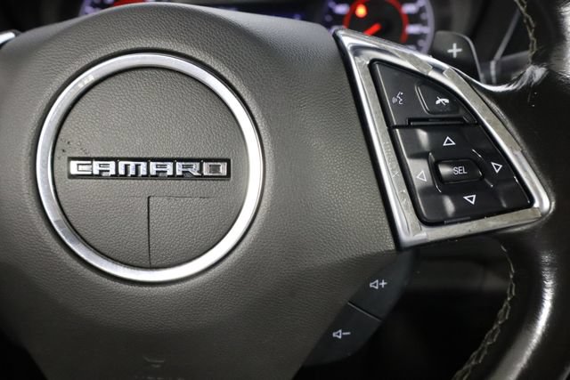 Used 2022 Chevrolet Camaro LT RWD image 10