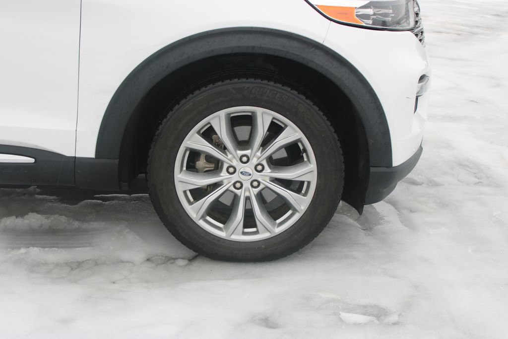 Used 2021 Ford Explorer Limited w/ Equipment Group 301A image 12