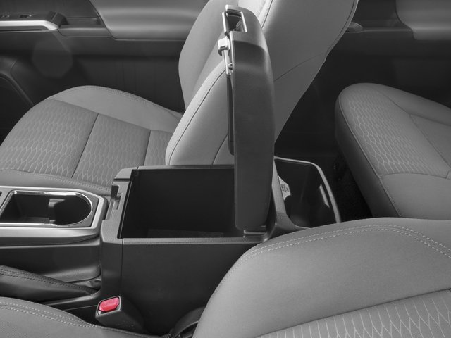 Used 2017 Toyota Tacoma TRD Sport w/ Premium & Technology Package image 15