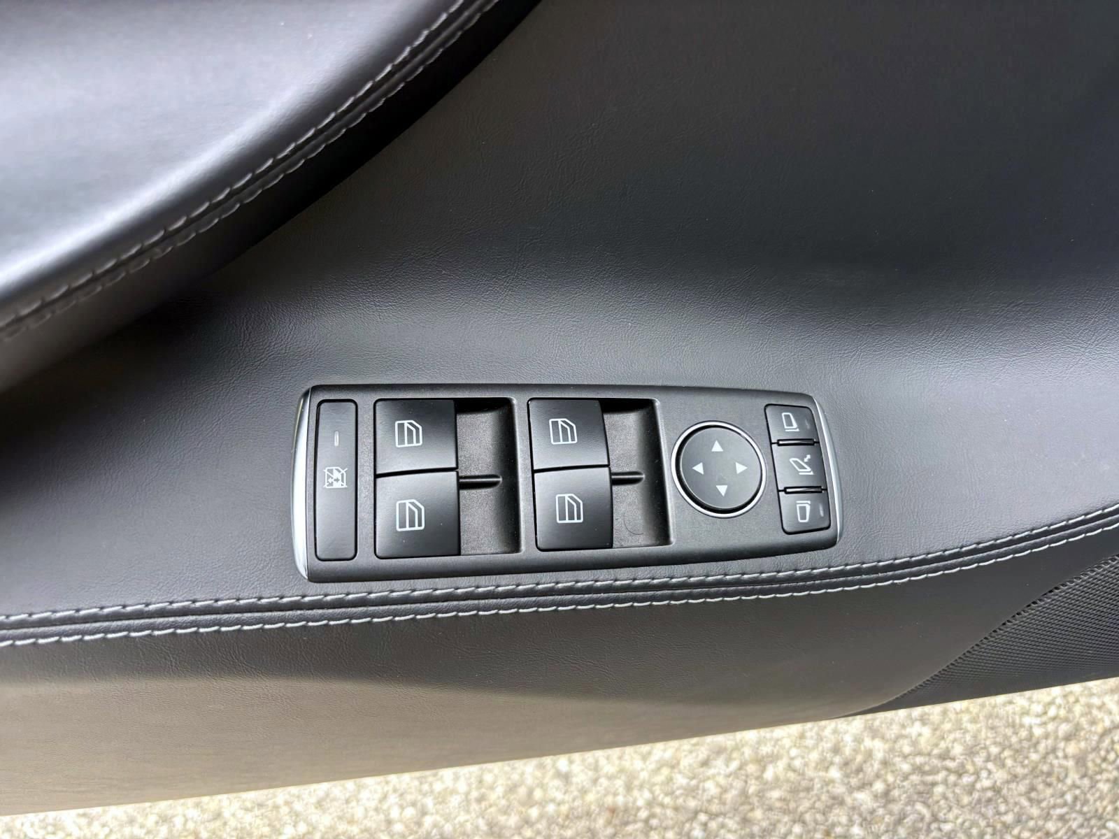 Used 2018 Tesla Model S P100D image 12