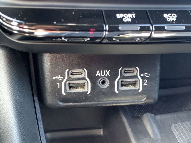 Used 2022 Dodge Durango R/T RWD image 27