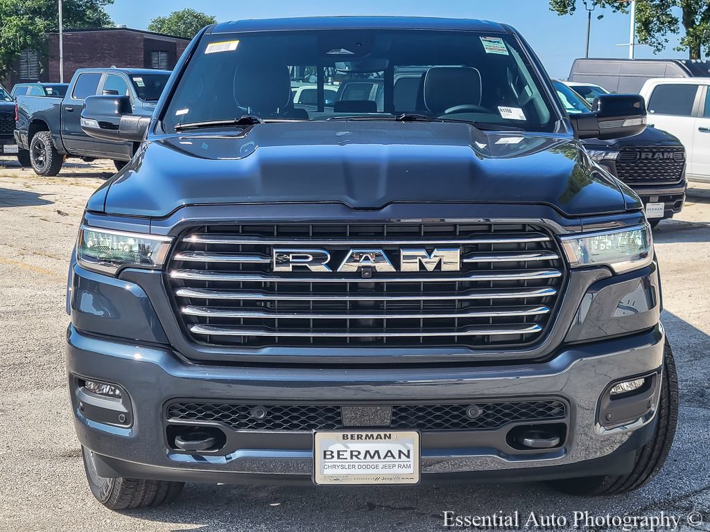 New 2027 RAM 1500 Laramie AWD/4WD image 5