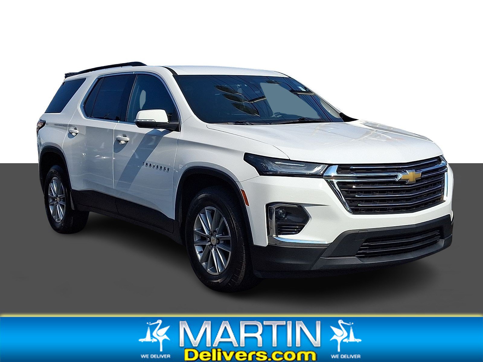 Used 2022 Chevrolet Traverse LT FWD image 1