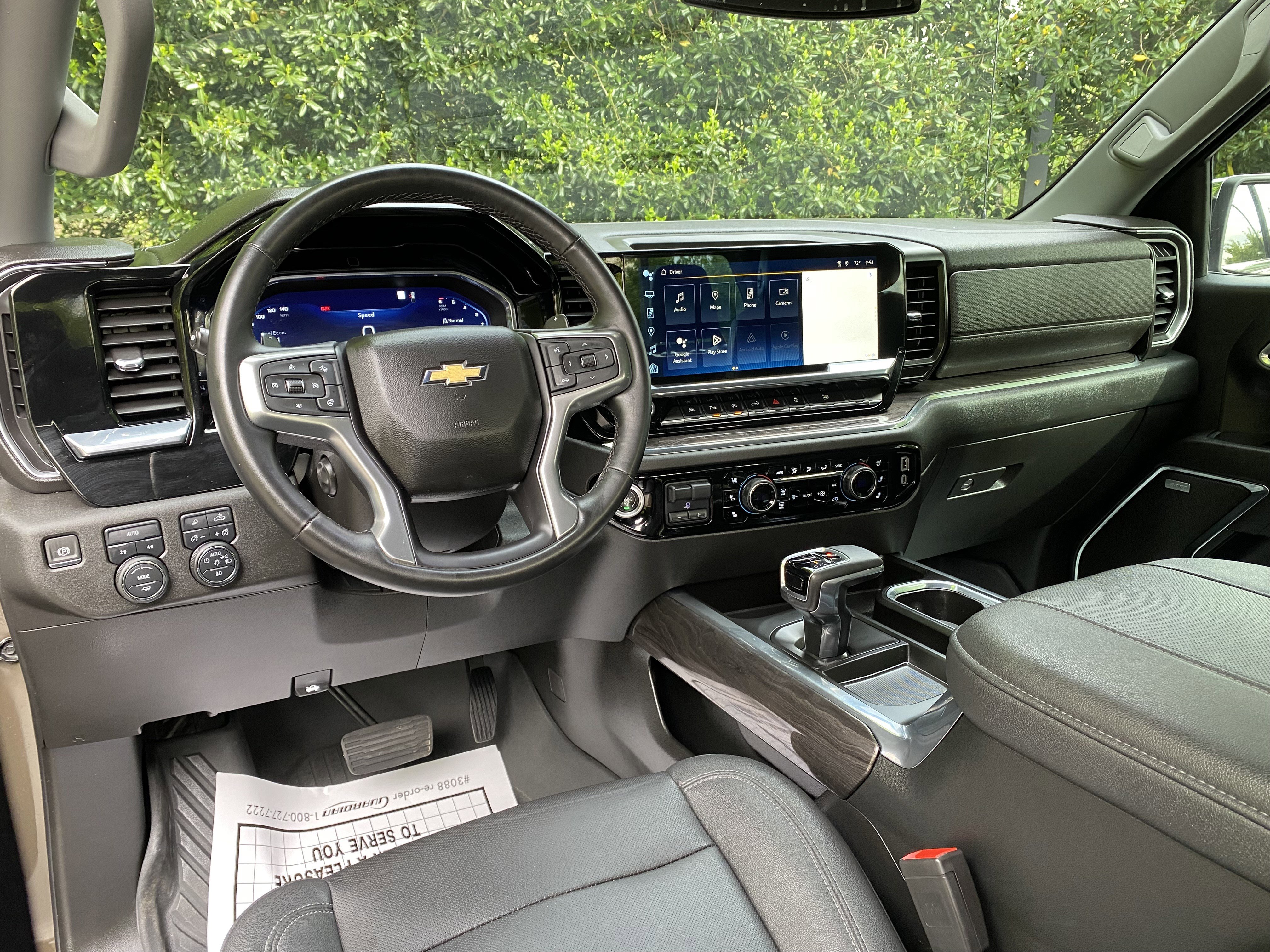 Used 2023 Chevrolet Silverado 1500 LTZ AWD/4WD image 34