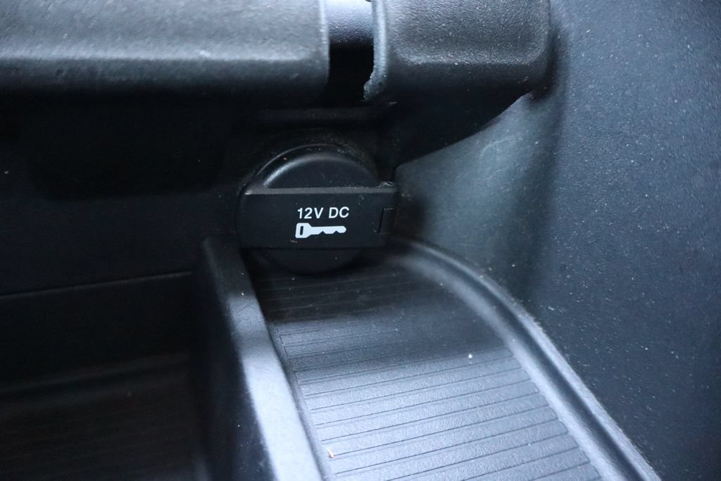 Used 2017 RAM 1500 Big Horn AWD/4WD image 18