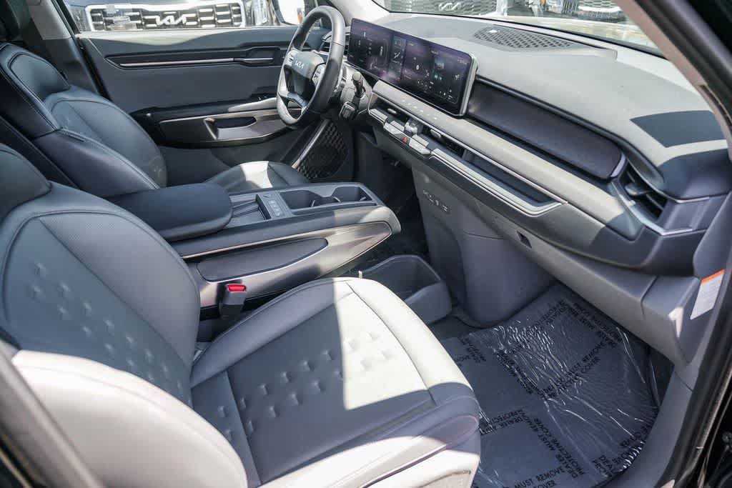 Certified 2024 Kia EV9 Wind AWD/4WD image 15