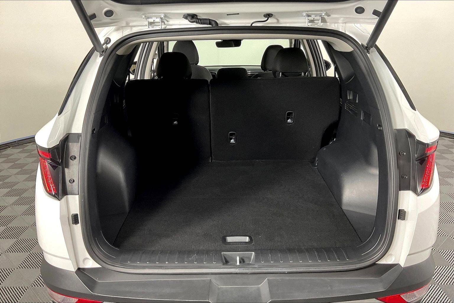 Certified 2023 Hyundai Tucson SEL AWD/4WD image 37
