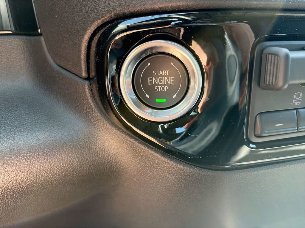 New 2026 Chevrolet Silverado 3500 LTZ w/ LTZ Premium Package AWD/4WD image 27