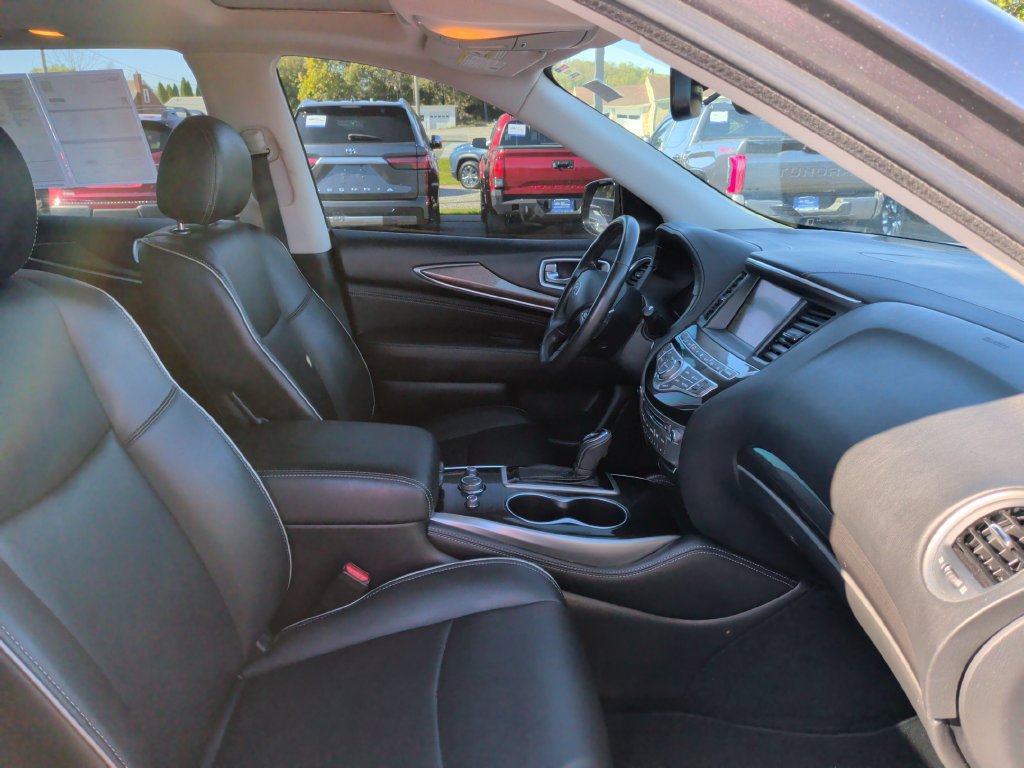 Used 2019 INFINITI QX60 Pure AWD/4WD image 16