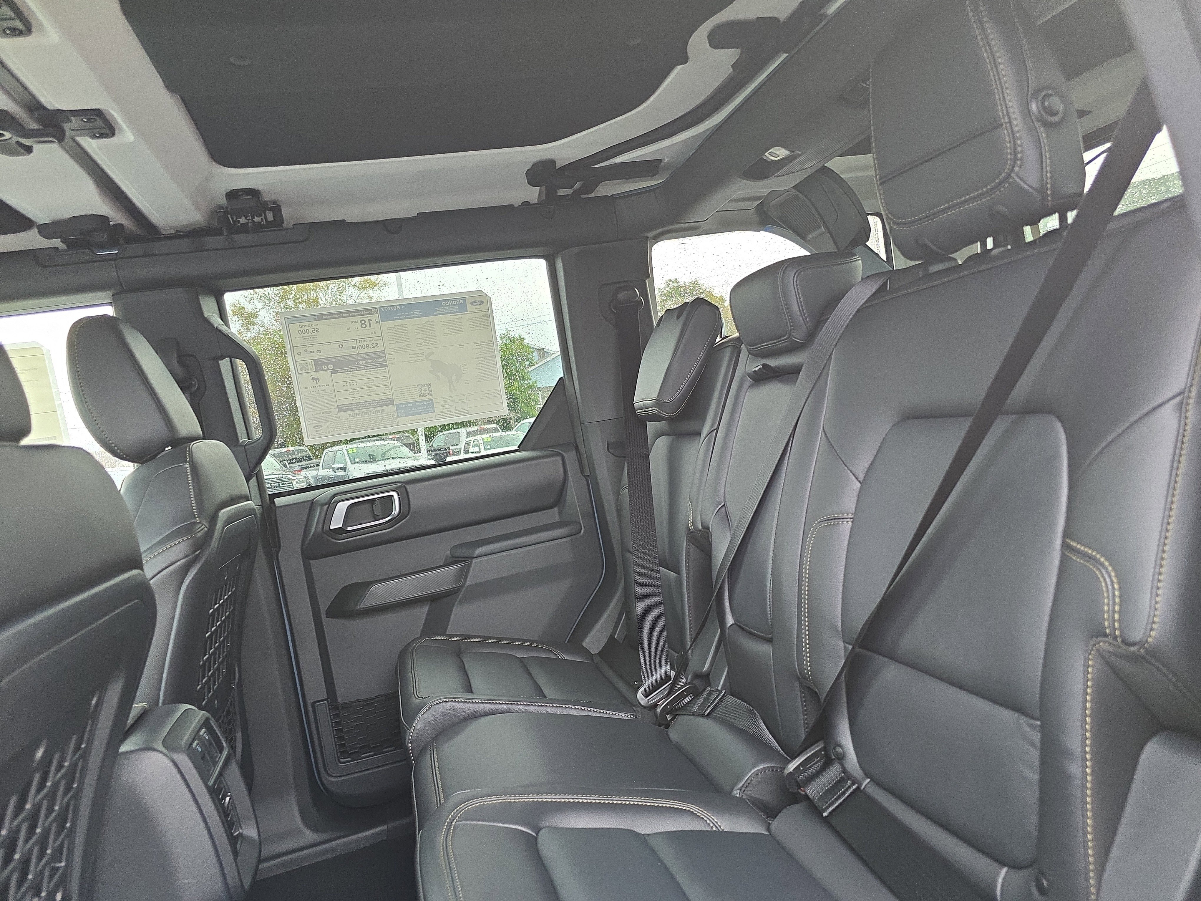 New 2025 Ford Bronco Badlands image 15