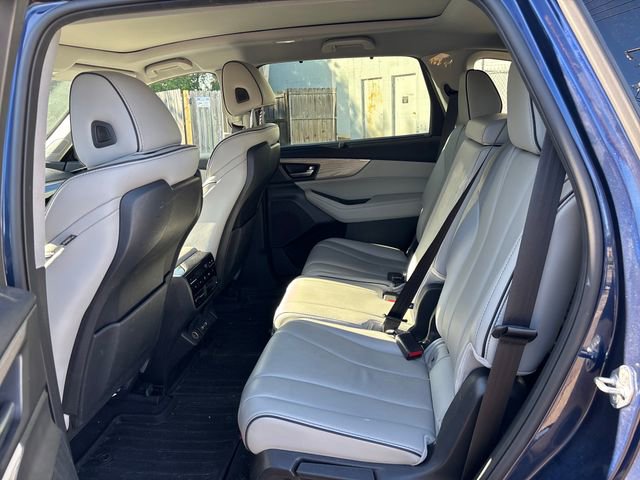 Used 2023 Acura MDX SH-AWD w/ Advance Package image 5