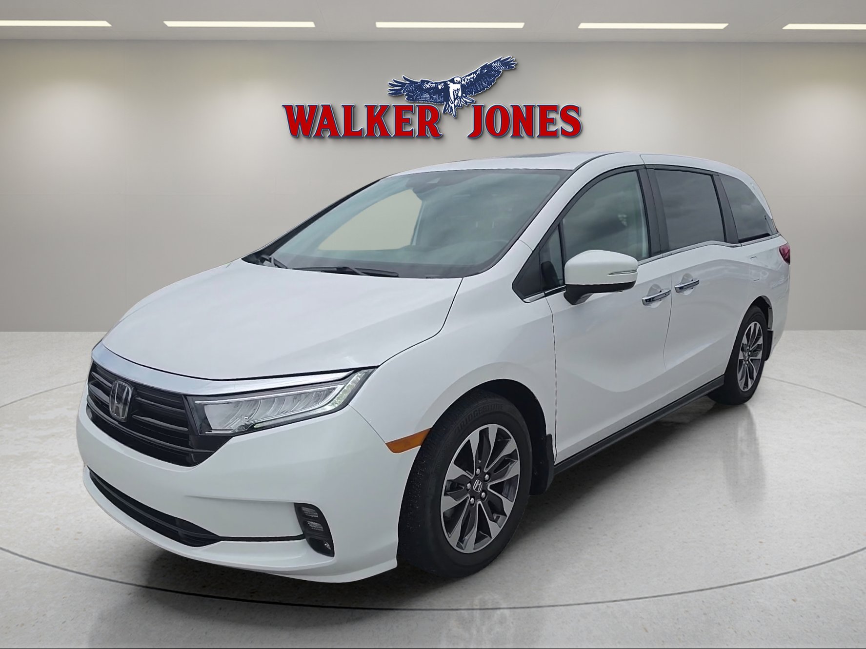 Used 2024 Honda Odyssey EX-L image 3