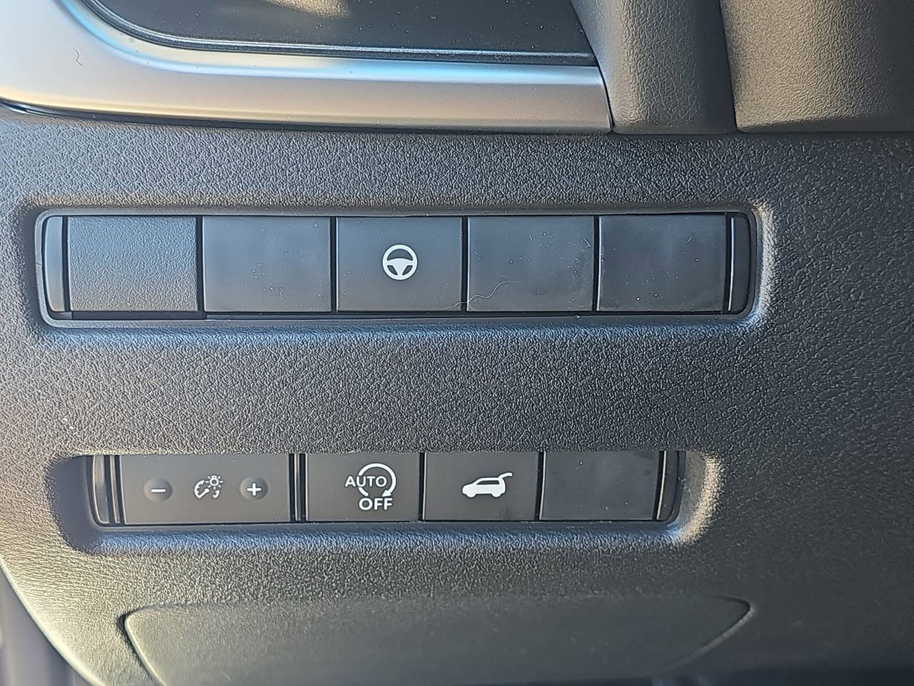 New 2026 Nissan Rogue SV w/ Cold Weather Package FWD image 25