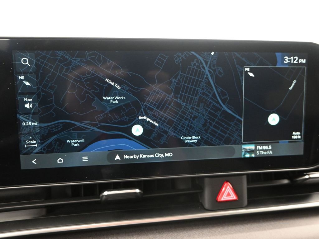 Certified 2026 Kia Carnival EX image 17