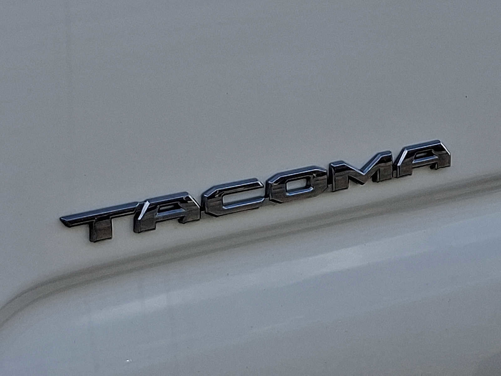 Used 2021 Toyota Tacoma TRD Sport w/ Technology Package image 30