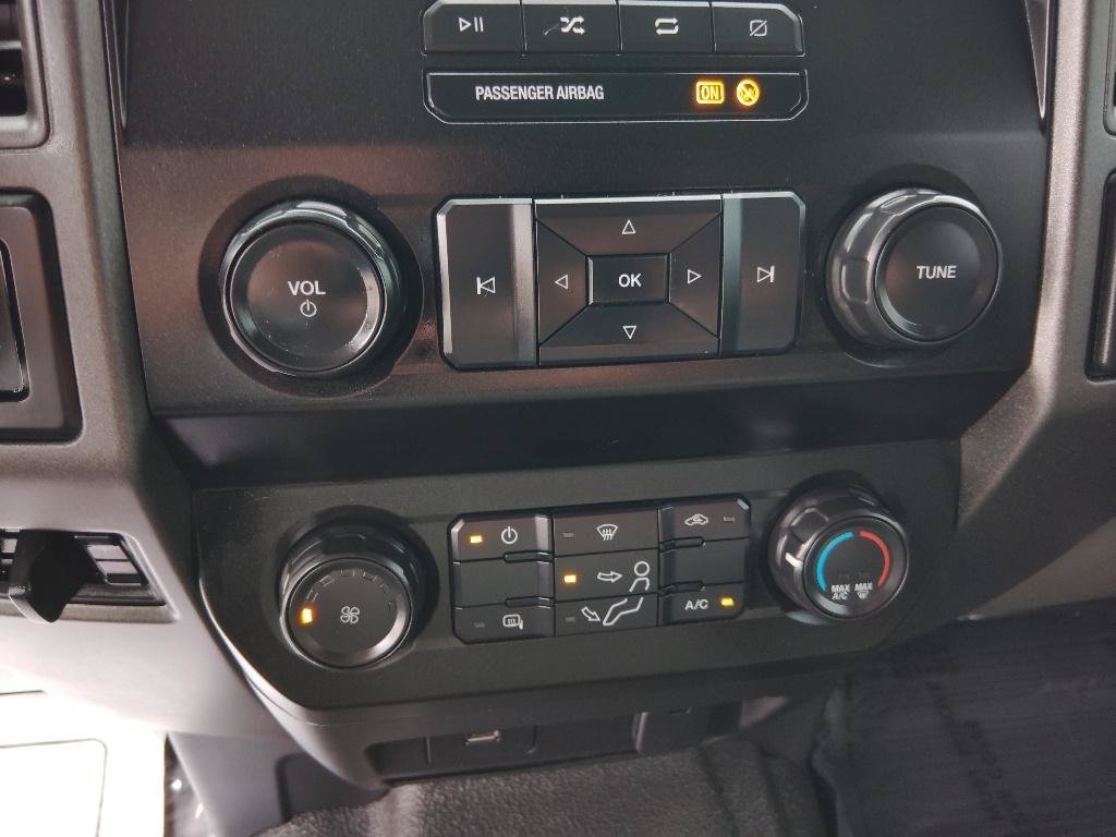 Used 2020 Ford F250 XL w/ STX Appearance Package AWD/4WD image 25