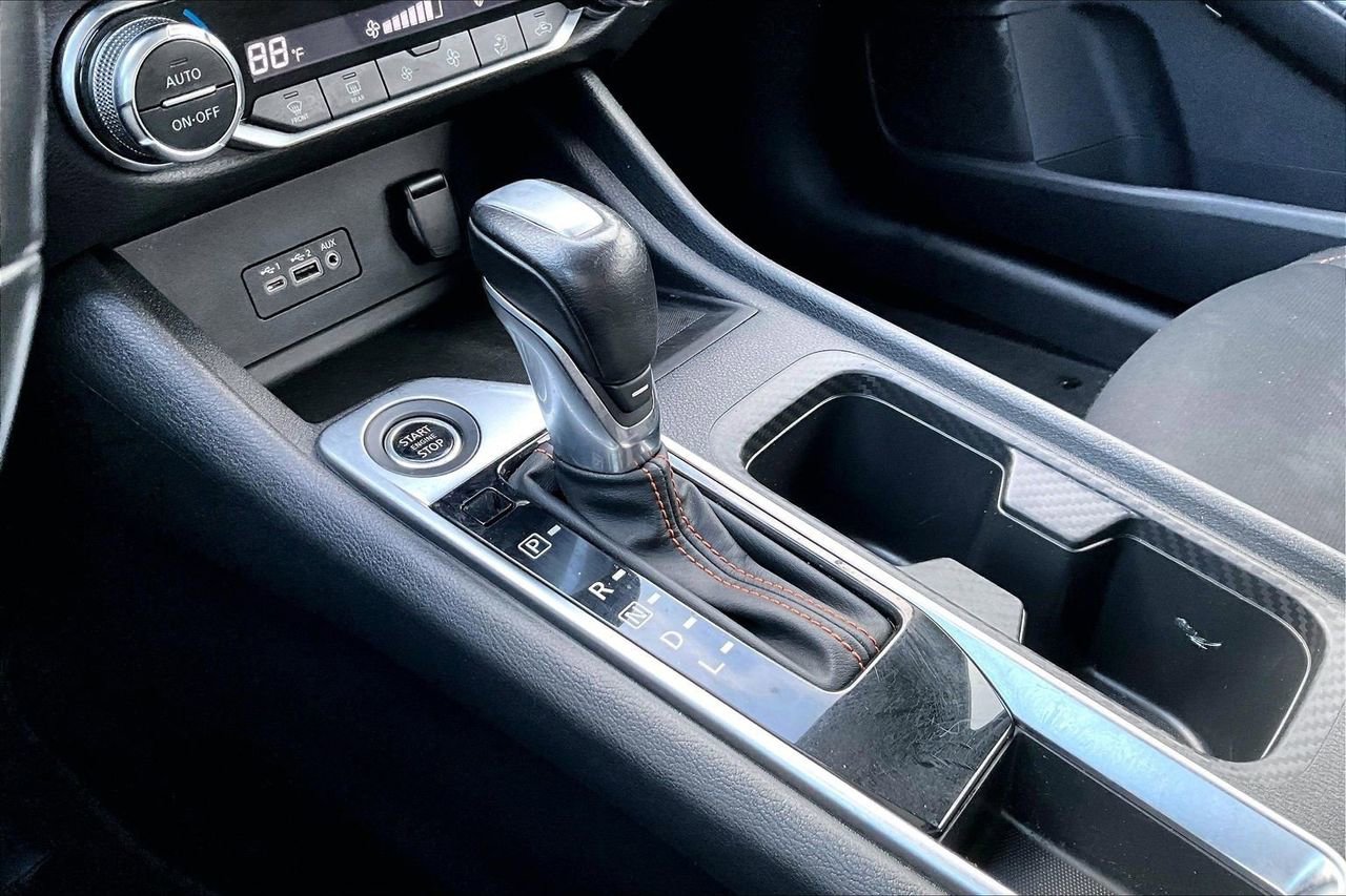 Used 2023 Nissan Sentra SR w/ Midnight Edition Package image 29