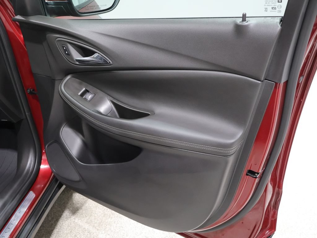 Used 2023 Buick Encore GX Preferred w/ Cold Weather Comfort Package AWD/4WD image 25