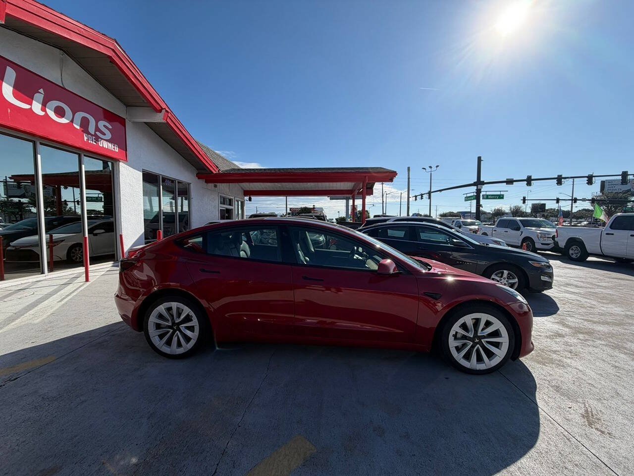 Used 2022 Tesla Model 3 RWD image 13
