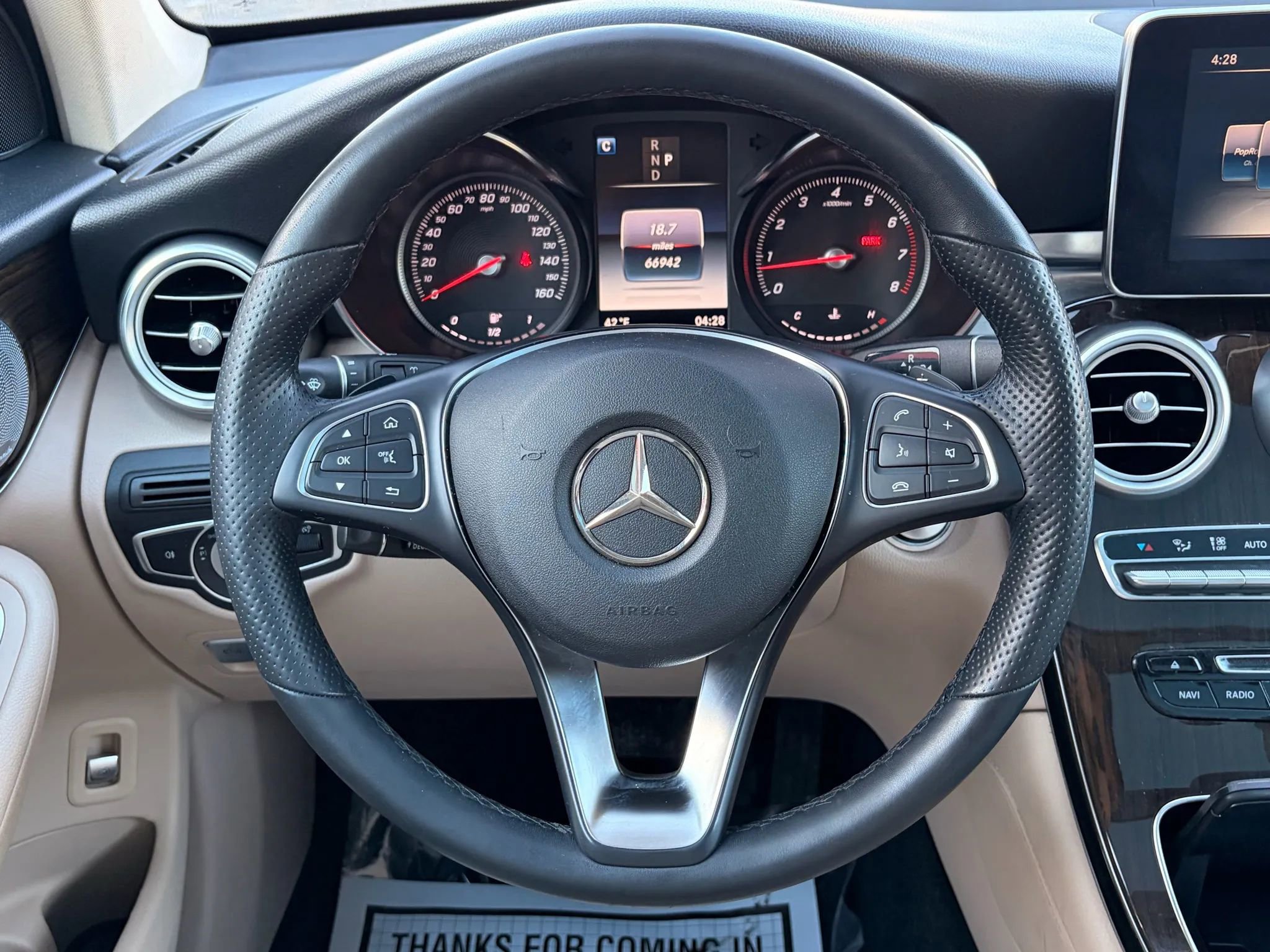 Used 2019 Mercedes-Benz GLC 300 4MATIC image 28