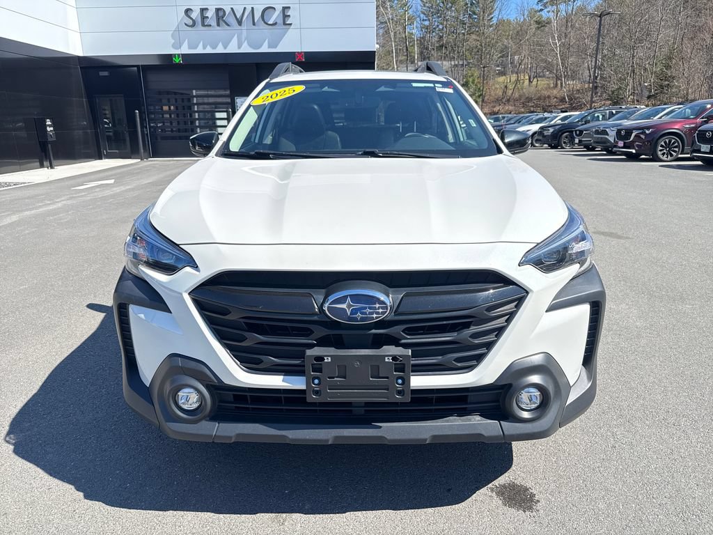 Used 2025 Subaru Outback Onyx Edition AWD/4WD image 8