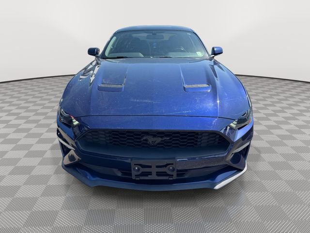 Used 2020 Ford Mustang Coupe w/ Black Accent Package RWD image 2