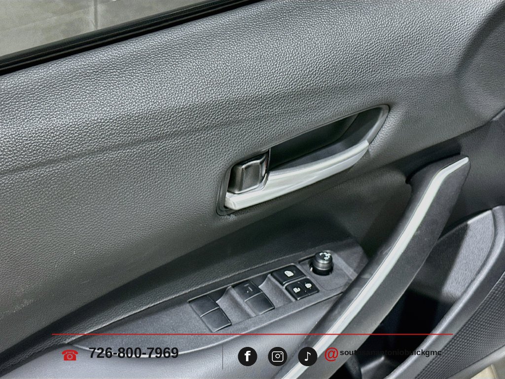 Used 2024 Toyota Corolla SE FWD image 17