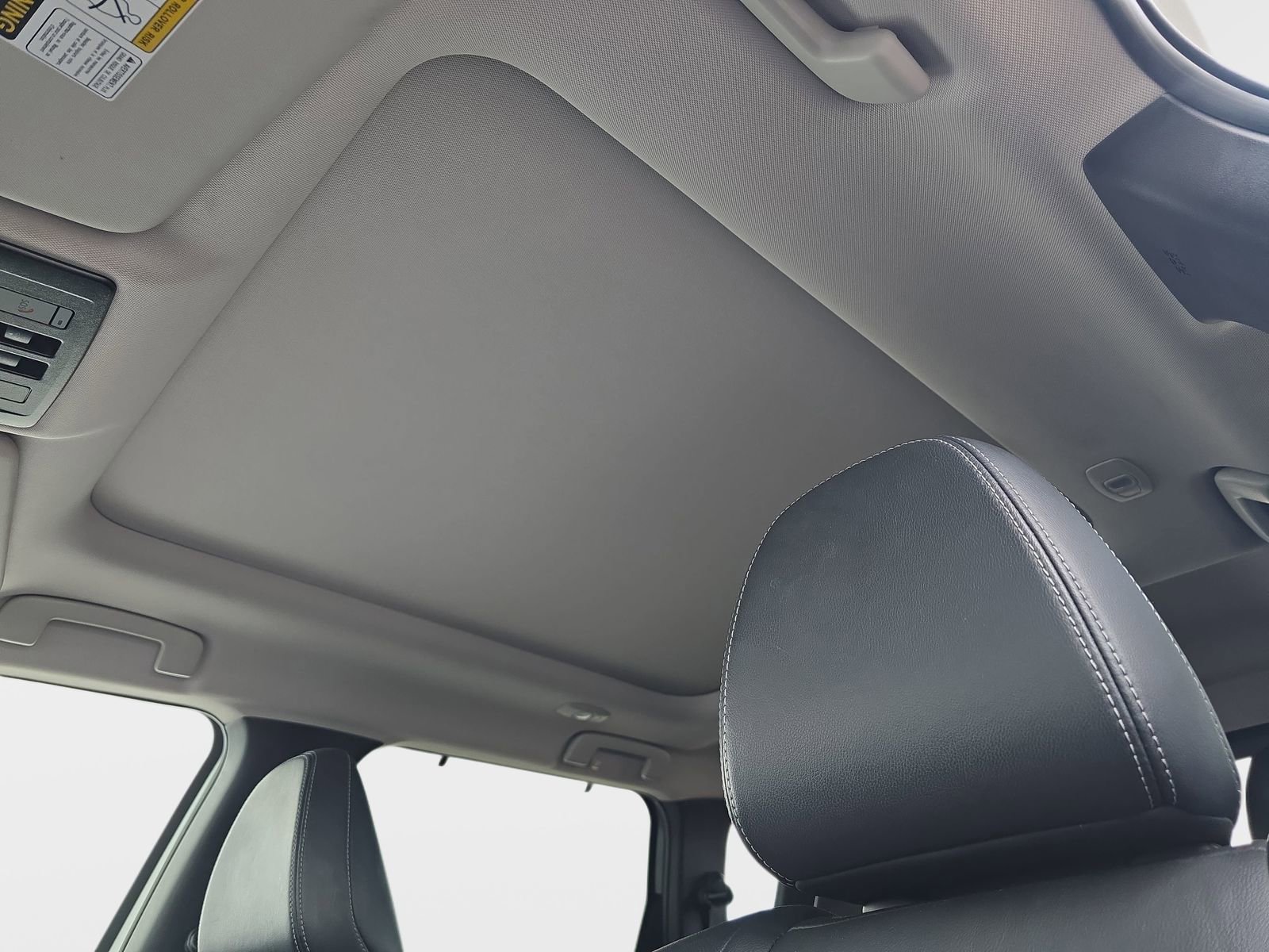 Used 2024 Mitsubishi Outlander SEL image 32