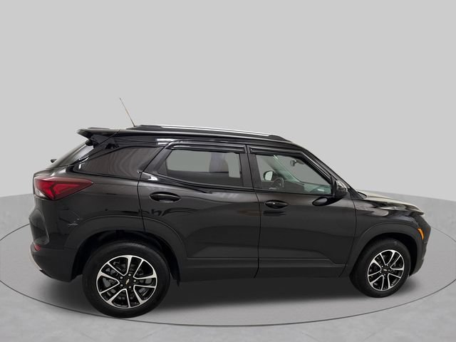 Used 2025 Chevrolet TrailBlazer LT w/ Convenience Package AWD/4WD image 6