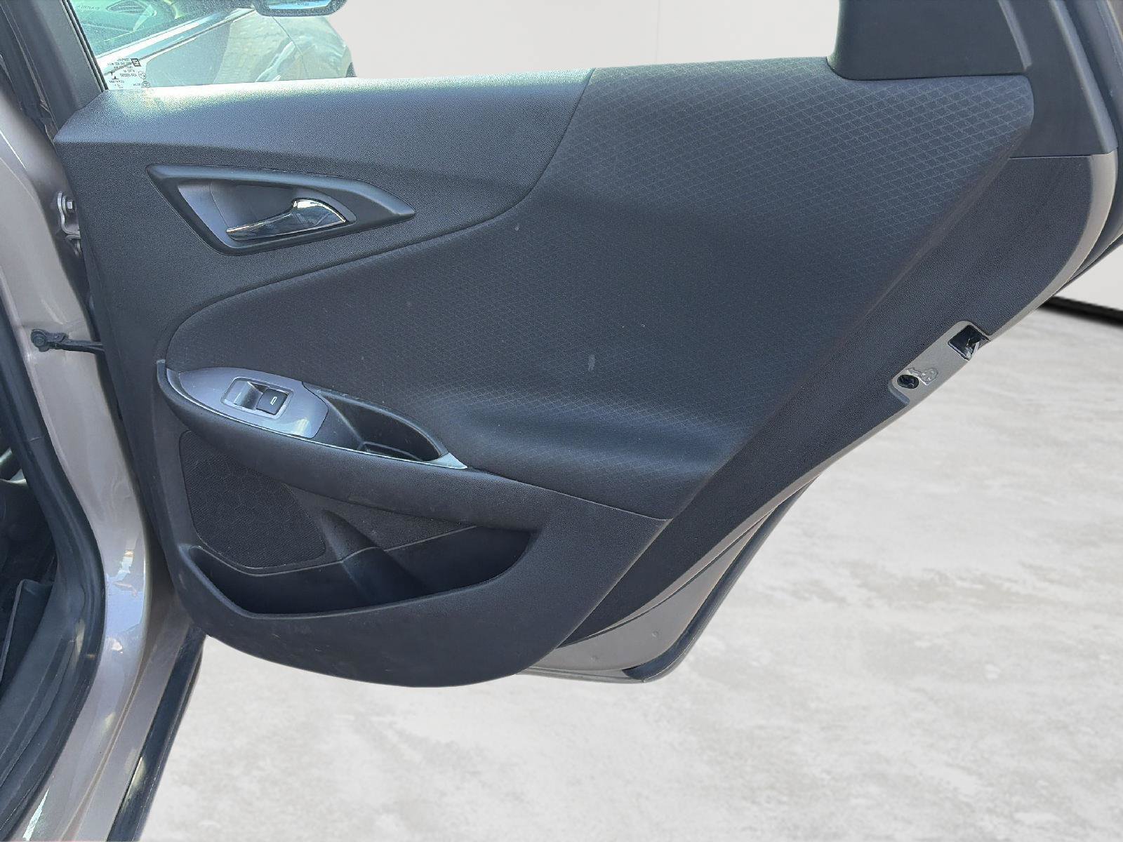 Certified 2023 Chevrolet Malibu LS FWD image 17