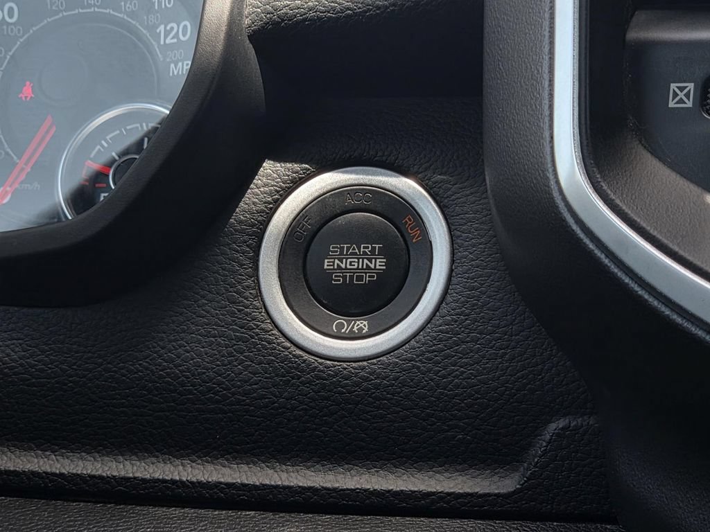 Used 2023 RAM 1500 Lone Star AWD/4WD image 17
