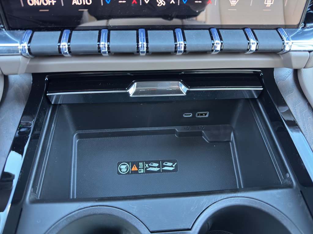 New 2026 GMC Yukon Denali w/ LPO, Floor Liner Package image 31