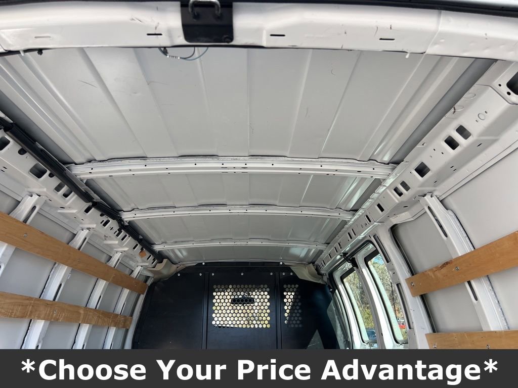 Used 2023 GMC Savana 2500 w/ Driver Convenience Package image 20