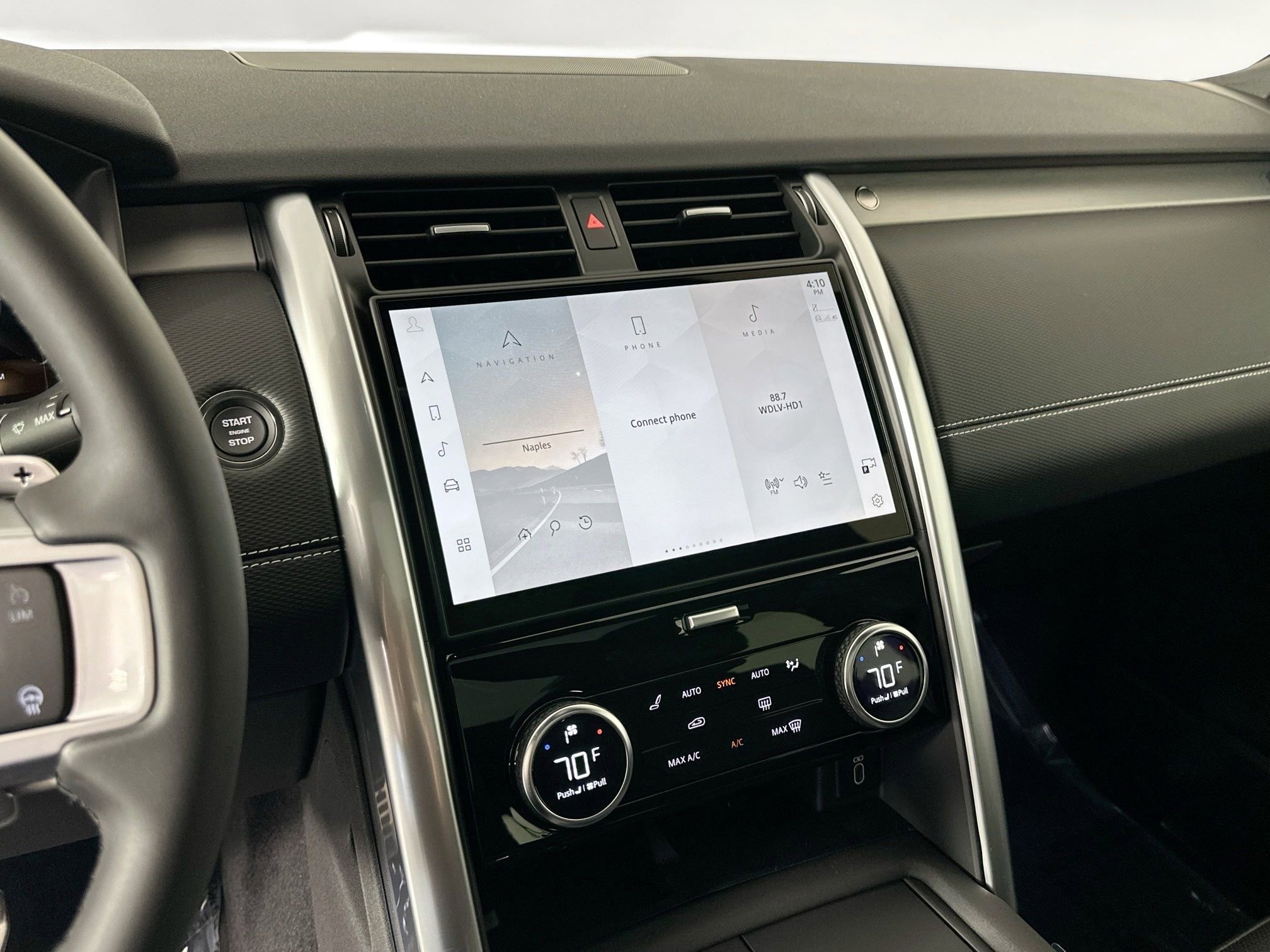 Used 2026 Land Rover Discovery Limited Edition image 12