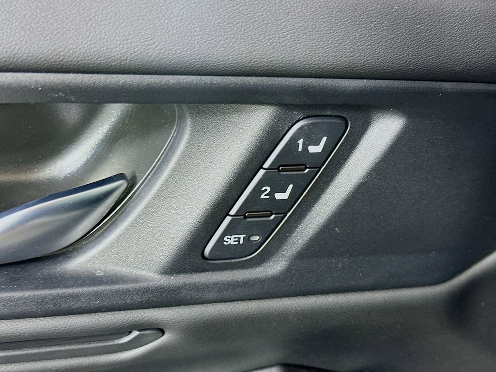 Used 2025 Honda Accord Sport image 21