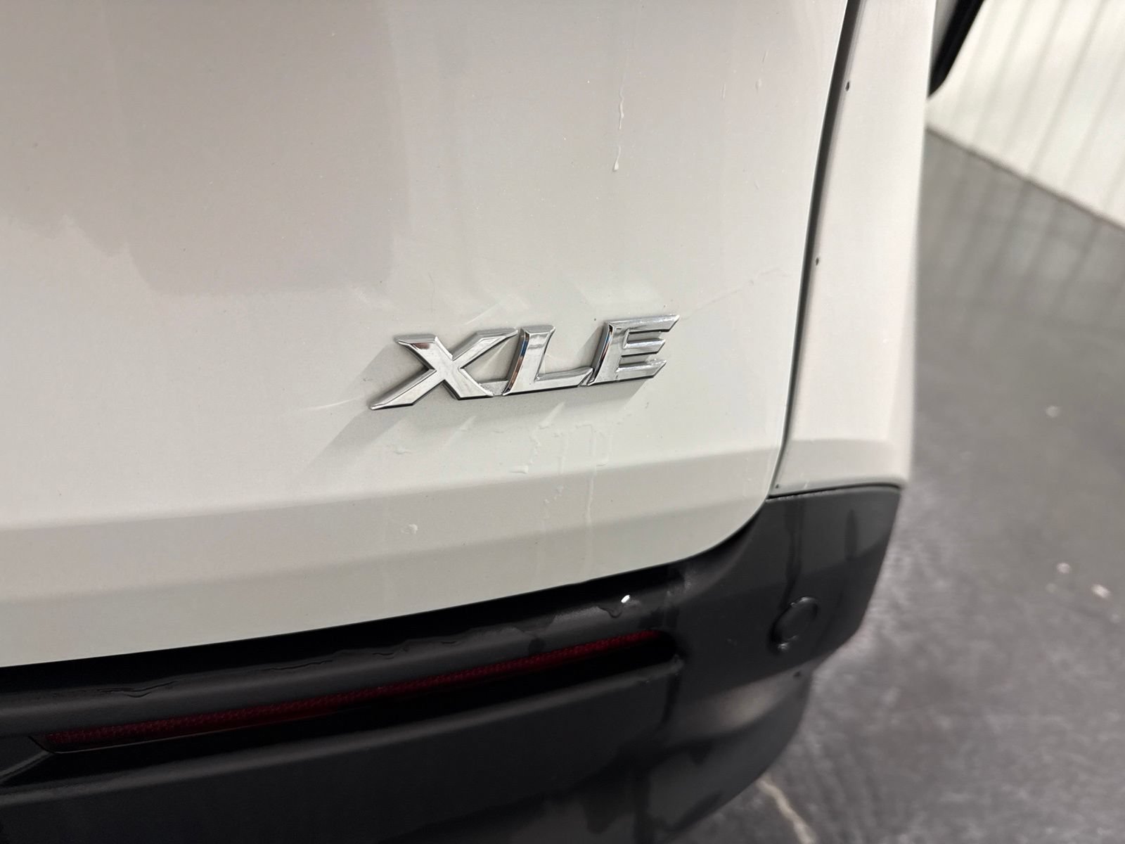 Used 2025 Toyota Sienna XLE FWD image 56