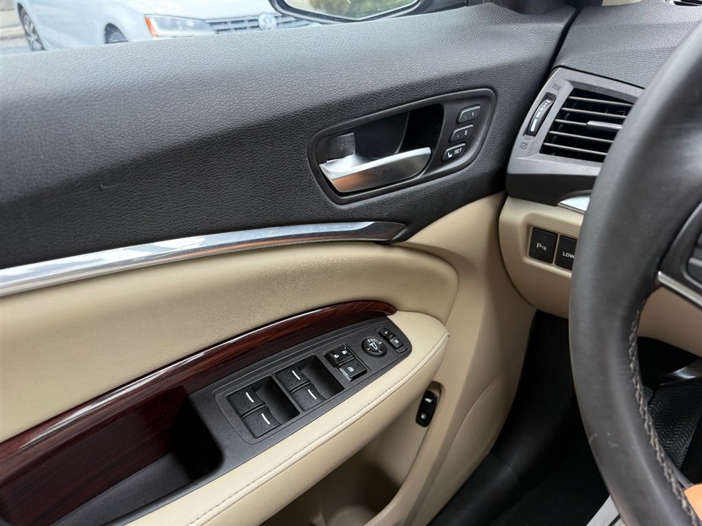 Used 2014 Acura MDX w/ Advance & Entertainment Pac FWD image 25