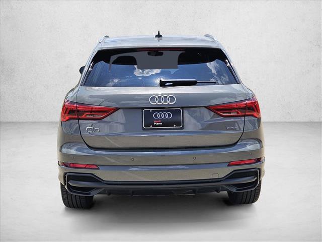 Used 2020 Audi Q3 2.0T Premium w/ Convenience Package AWD/4WD image 4