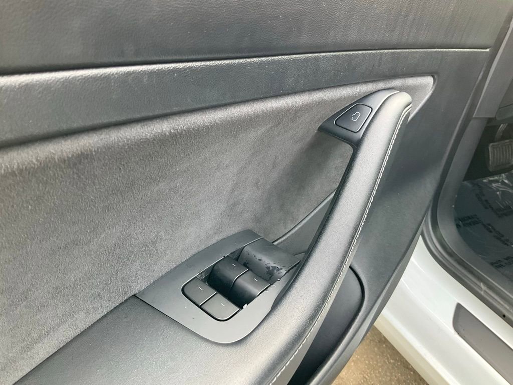 Used 2021 Tesla Model 3 Standard Range Plus RWD image 24