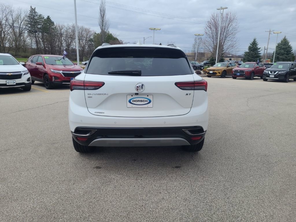 Used 2023 Buick Envision Essence w/ Sport Touring Package AWD/4WD image 5