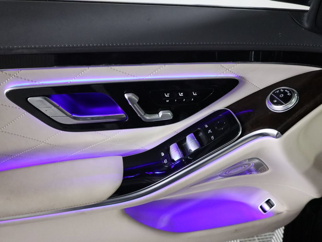 Certified 2022 Mercedes-Benz S 580 4MATIC Sedan w/ Rear Seat Package image 12