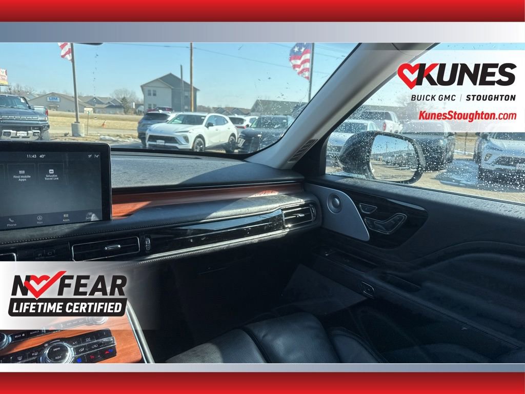 Used 2020 Lincoln Aviator Reserve w/ Equipment Group 202A image 42