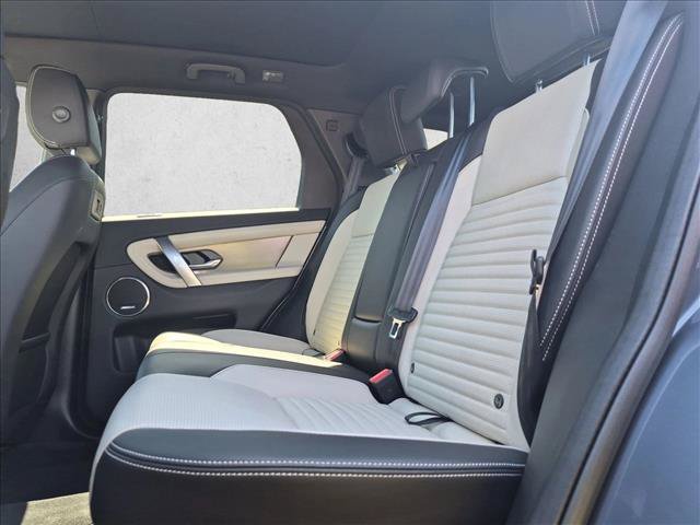 Used 2025 Land Rover Discovery Sport Dynamic SE AWD/4WD image 20