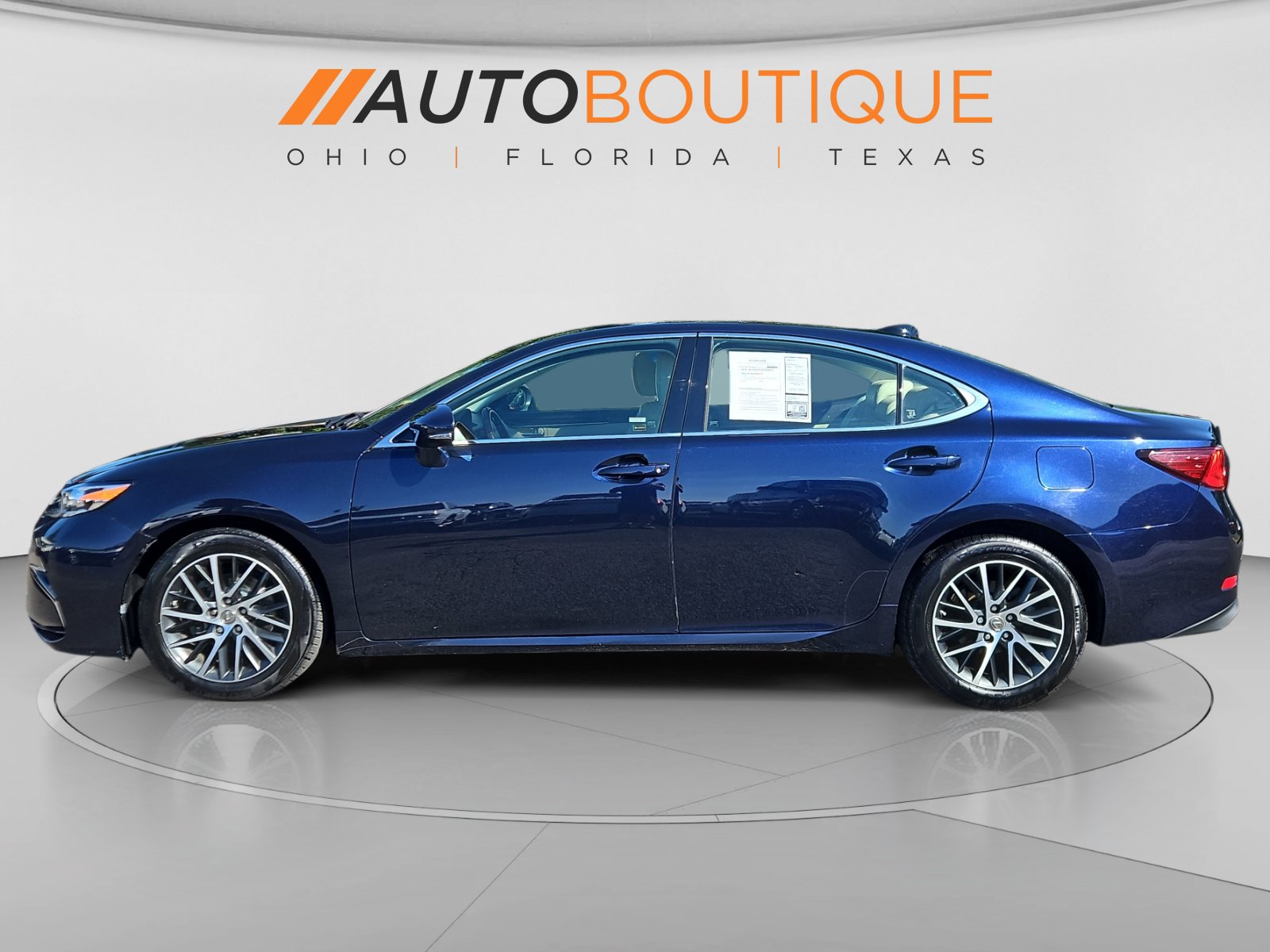 Used 2018 Lexus ES 350 w/ Luxury Package w/Wood Trim FWD image 2