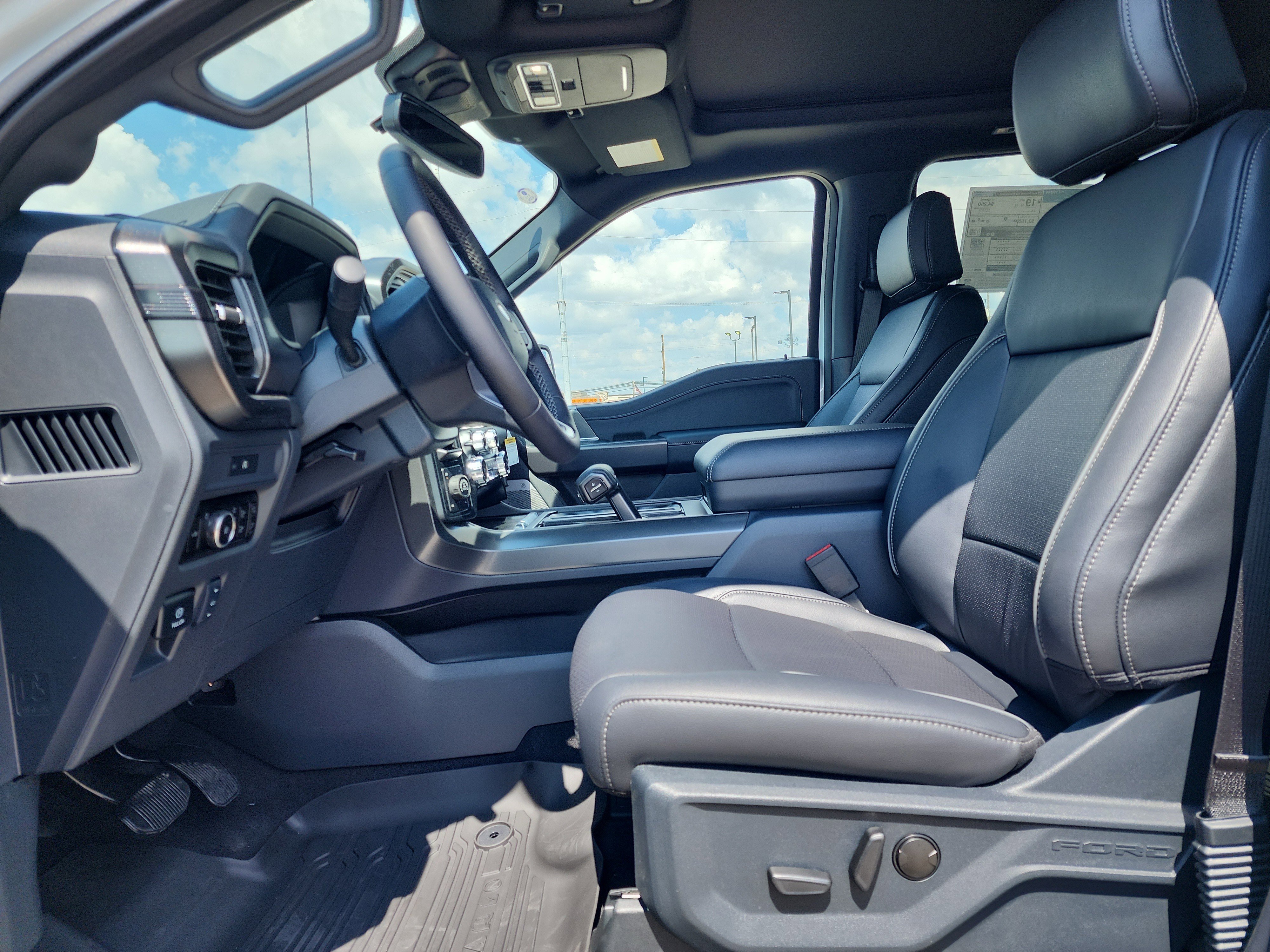 New 2025 Ford F150 Lariat image 6