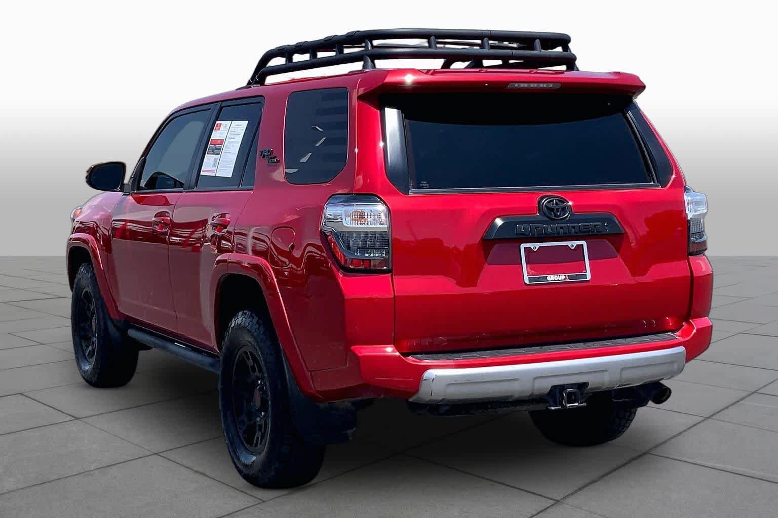 Used 2022 Toyota 4Runner TRD Off-Road Premium AWD/4WD image 12